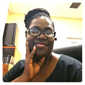 Meet your Posher, Jackie